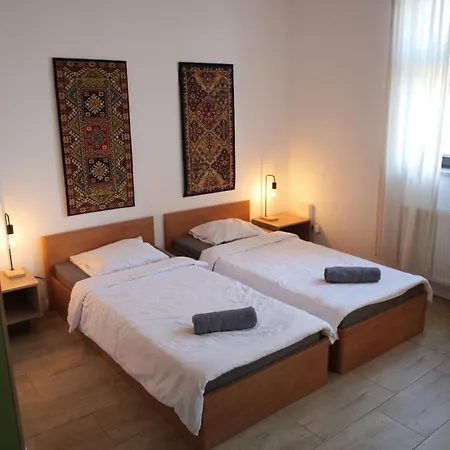 Apartment 77 Reinholda Finstera Lodz (Lodz)