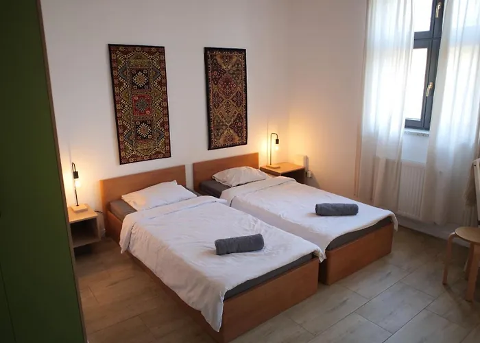 Apartman 77 Reinholda Finstera Łódź